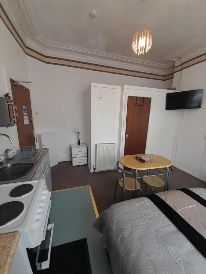 בלקפול Nova Holiday Apartments מראה חיצוני תמונה